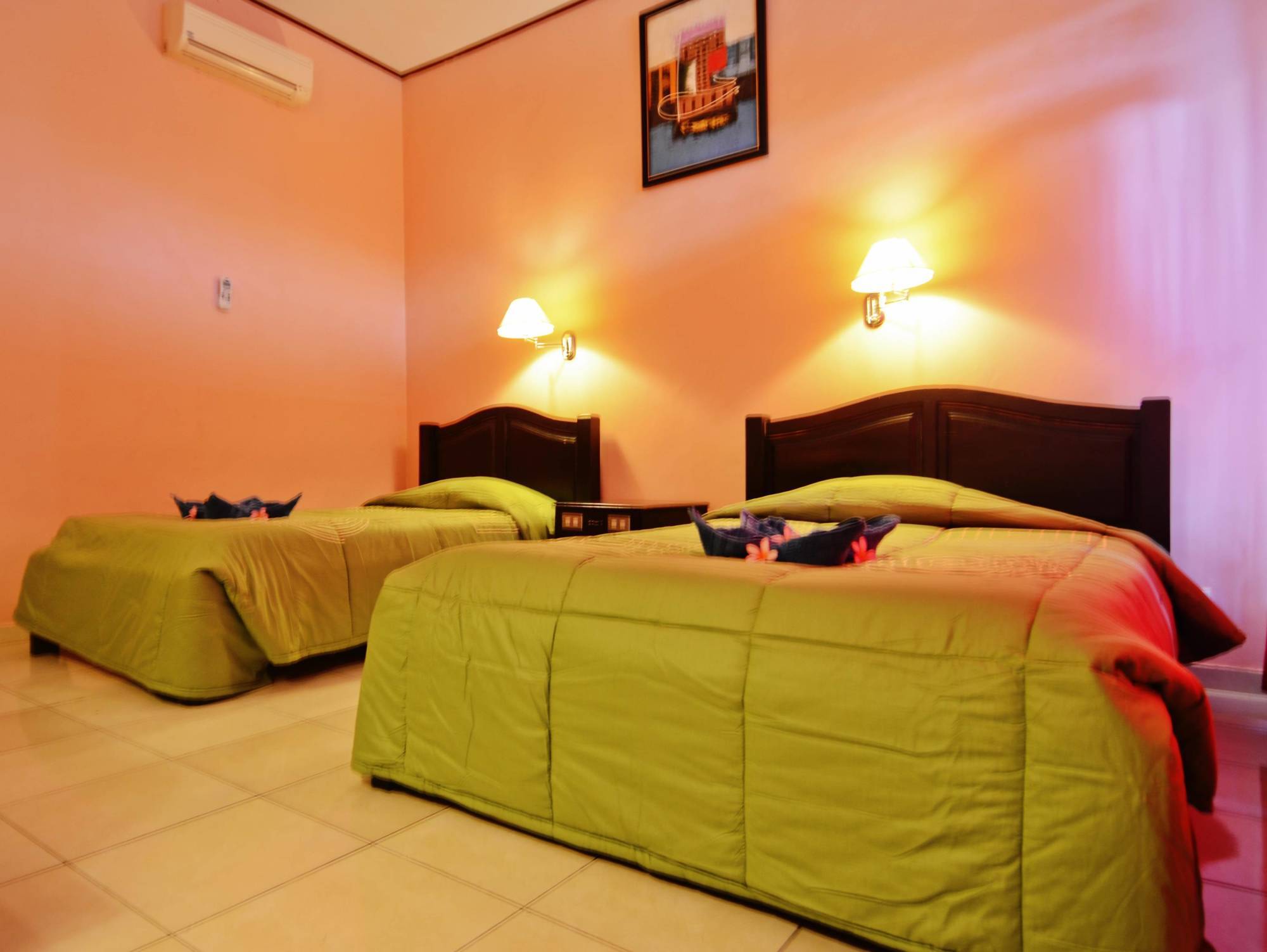 Pesona Beach Inn Kuta  Exterior photo